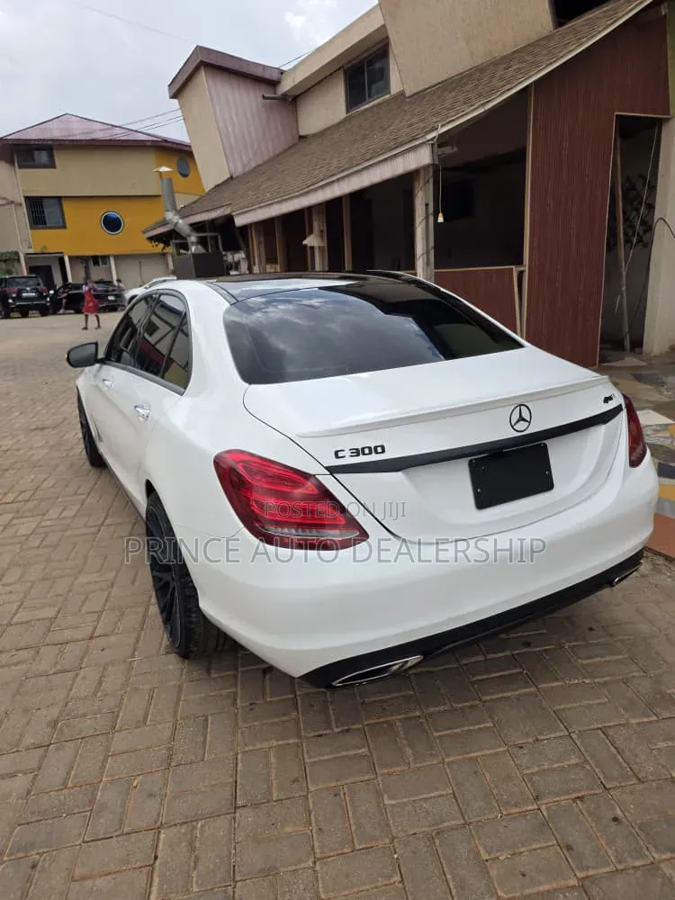 Mercedes-Benz C300 2016 White