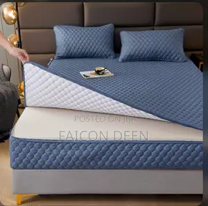 Say Goodbye to Stains and Dust(360 Zipper All Round Mattress Protector