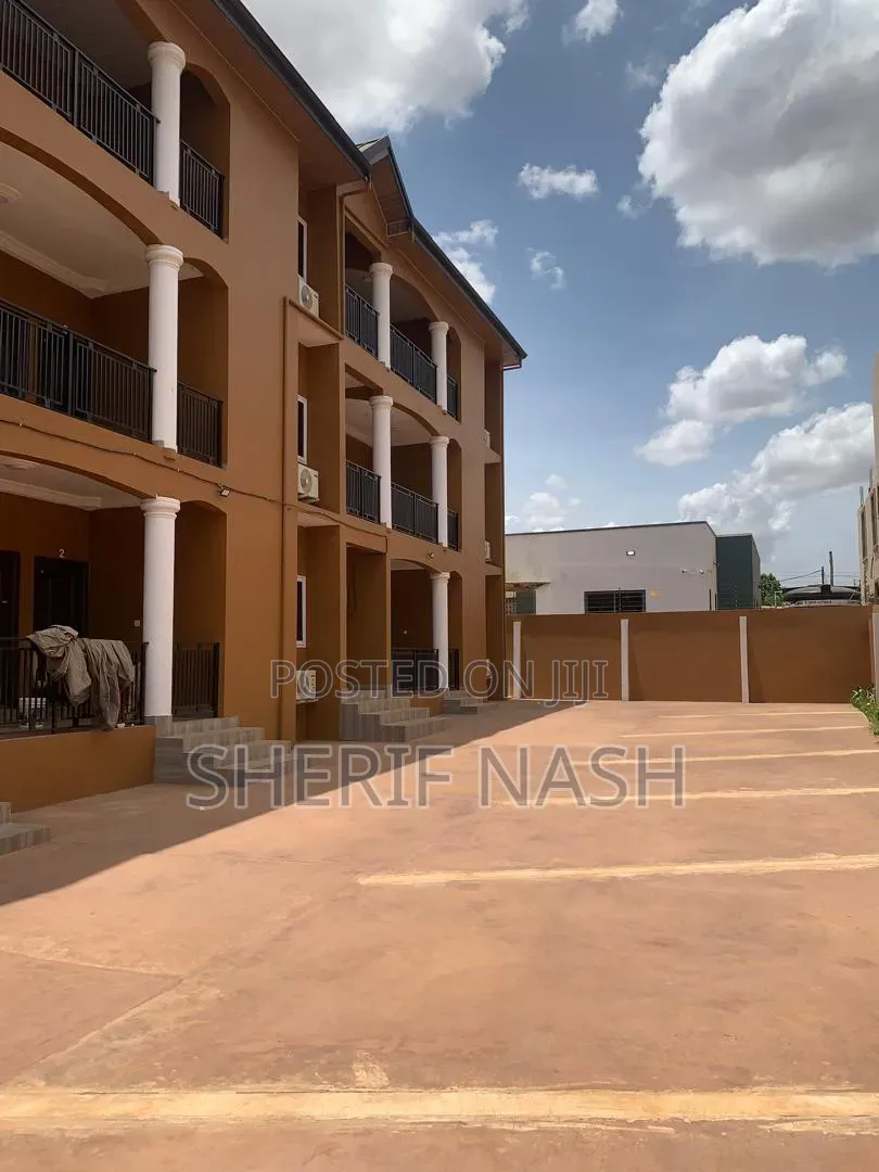2bdrm Apartment in Ashiyie Fullani, Accra Metropolitan for rent