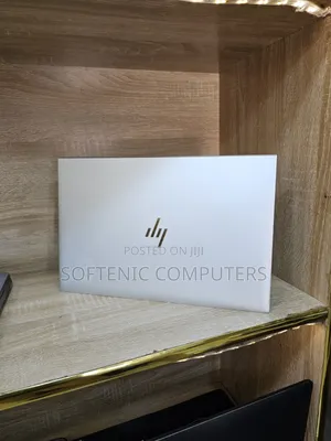 Laptop HP EliteBook 640 G9 16GB AMD Ryzen 5 SSD 256GB