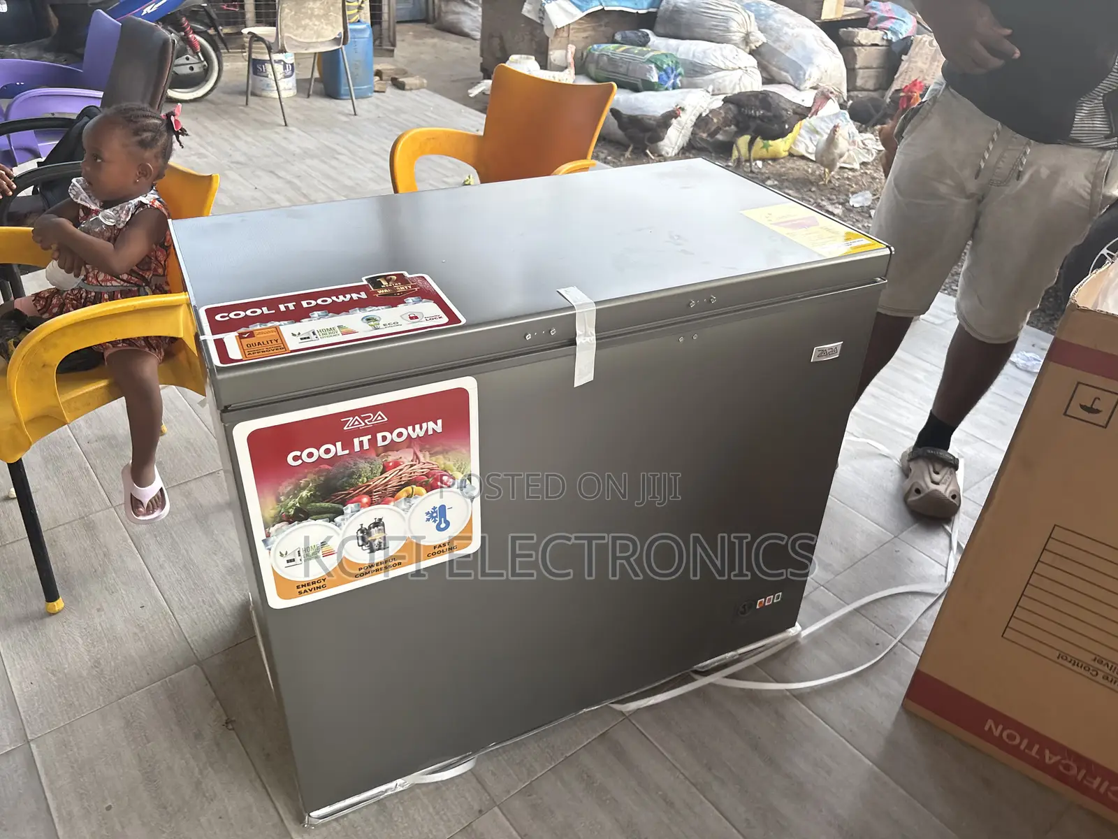 A Deep Freeze Storage Zara Chest Freezer 244 Liters Sliding Glass