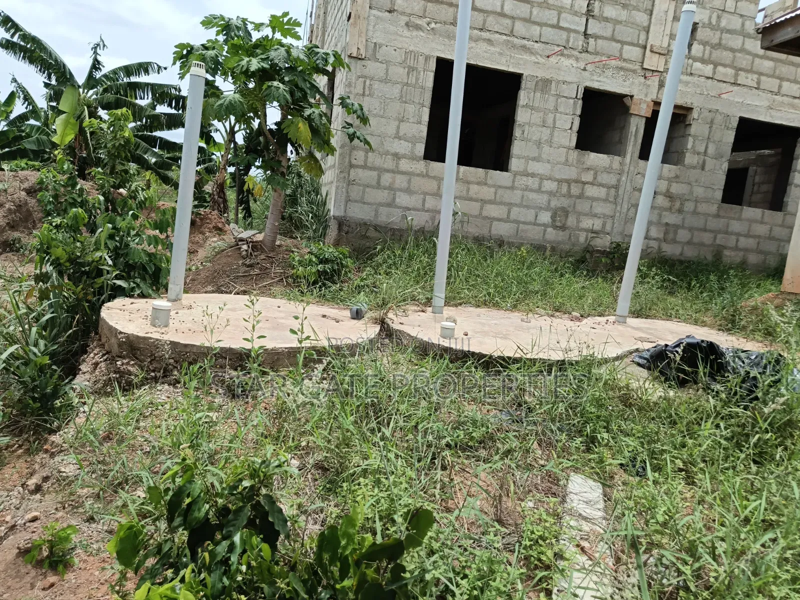 4bdrm House in Aduman New Site, Afigya-Kwabre for sale