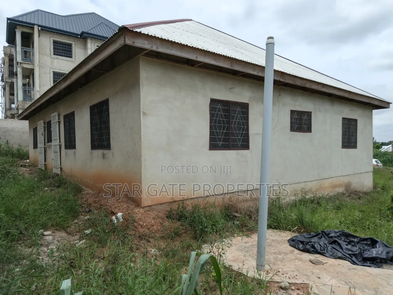4bdrm House in Aduman New Site, Afigya-Kwabre for sale