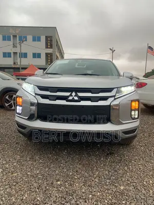 Mitsubishi Outlander Sport 2022 Silver