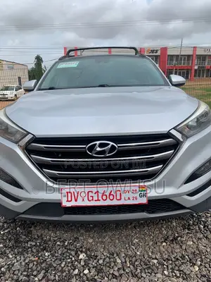 Hyundai Tucson 2017 Silver