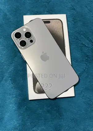 Apple iPhone 15 Pro Max 256 GB Silver