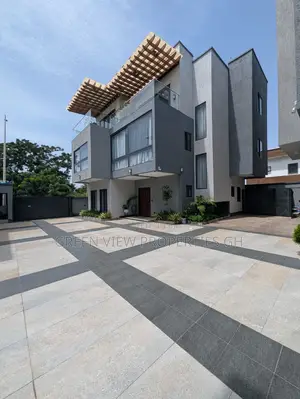 3bdrm Duplex in Airport Residential Area for rent