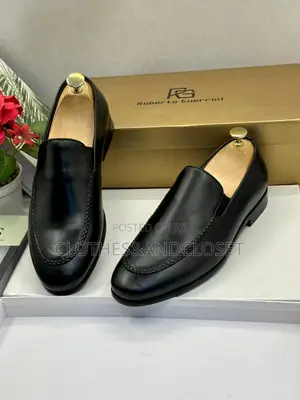 Roberto Guerrini Black Leather Loafers