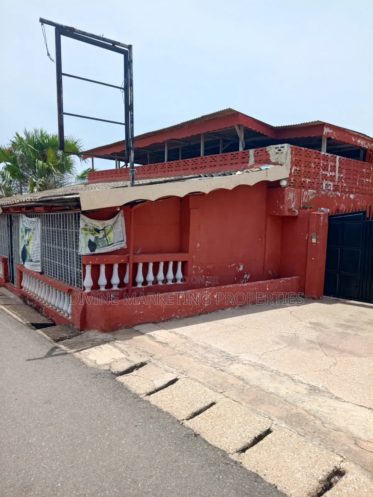 6bdrm House in Bar Chart, Keep Fit for sale