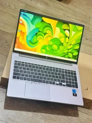 New Laptop HP ProBook 450 G9 8GB Intel Core i3 SSD 256GB