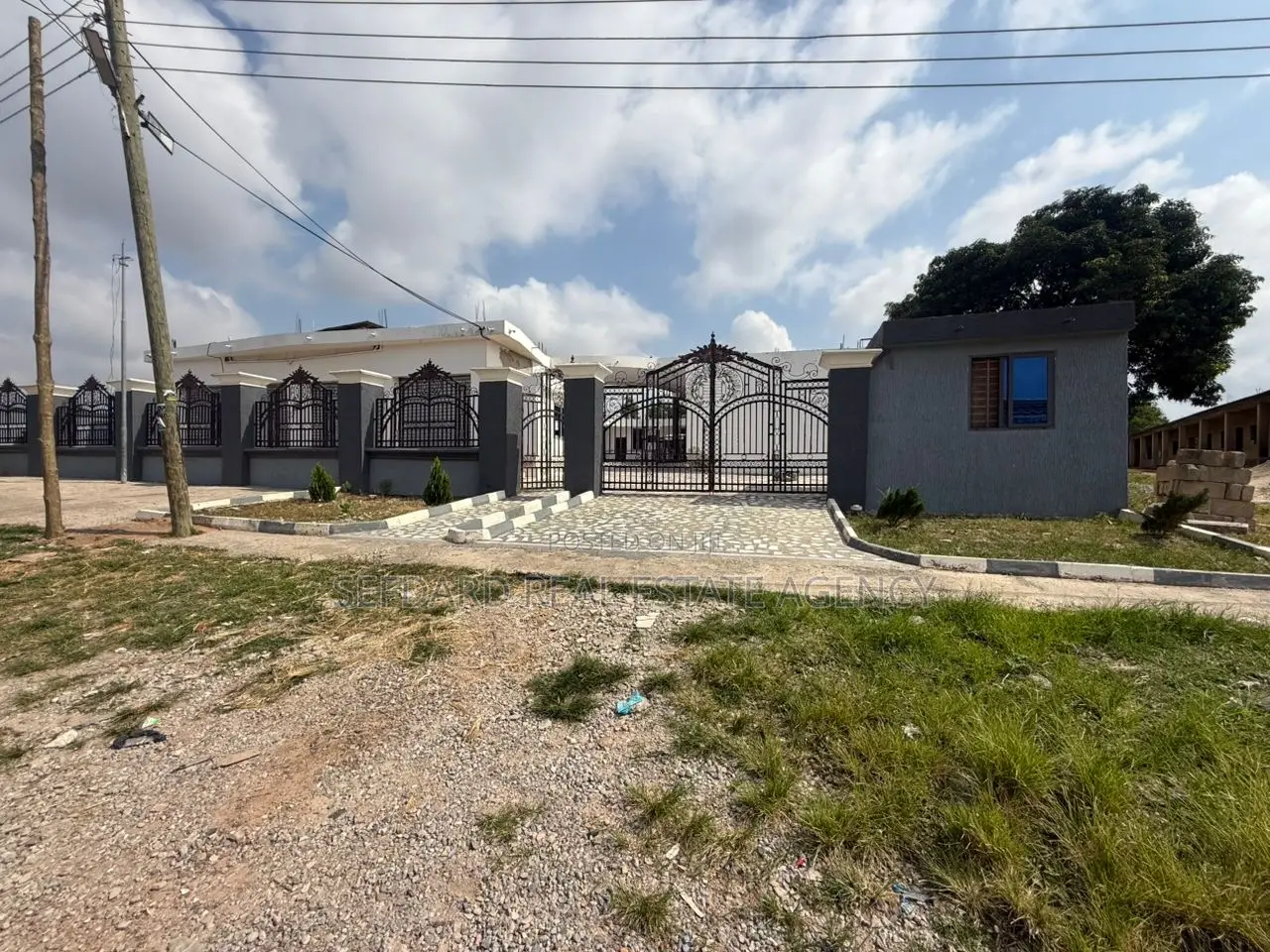 Hostel for Sale – Prime Investment Opportunity.