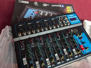 Professional Yamaha Mixer Board