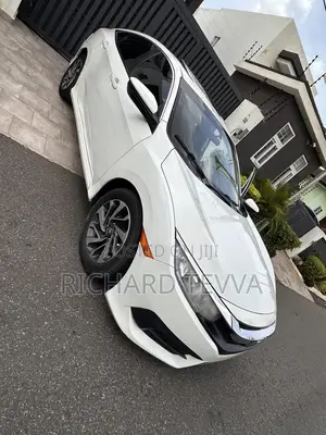 Honda Civic EX 4dr Sedan (2.0L 4cyl) 2017 White