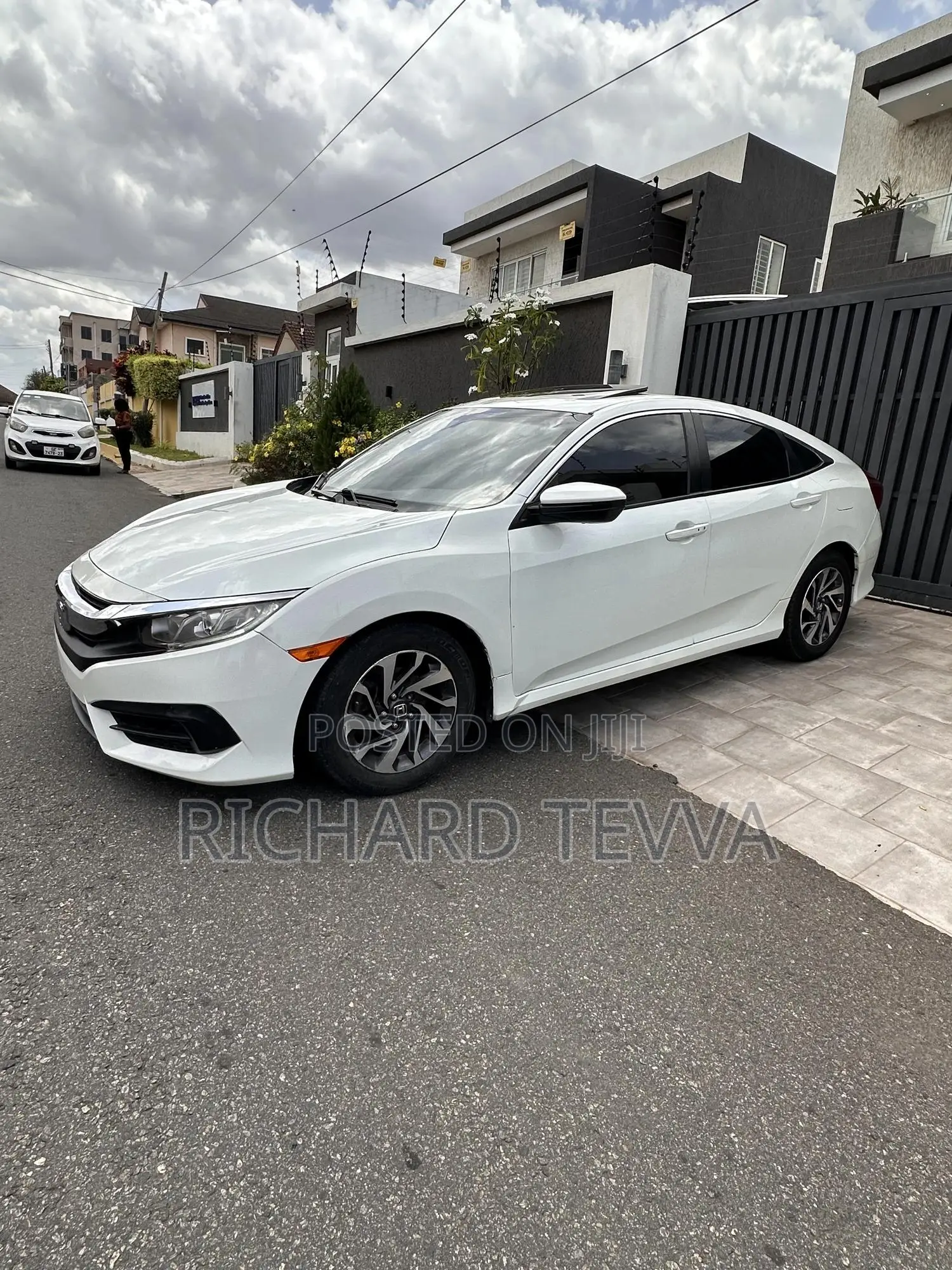 Honda Civic EX 4dr Sedan (2.0L 4cyl) 2017 White