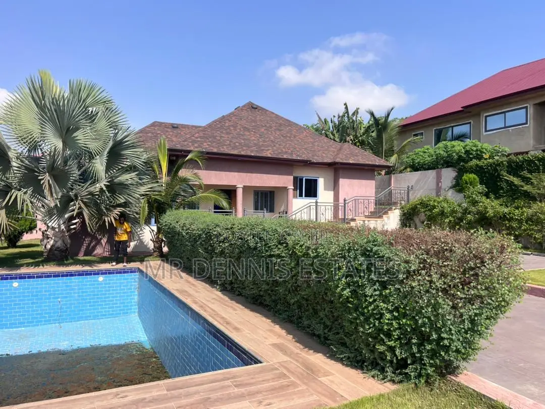 3bdrm House in Mr Dennis Estates, West Hills Mall Area for sale