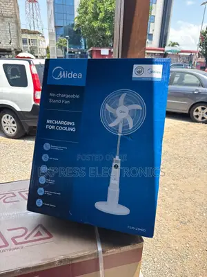 Quality Sleek Midea Fan 18”Rechargeable