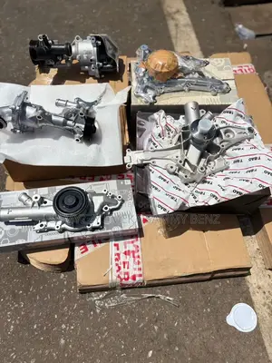 All Types Benz Water Pump