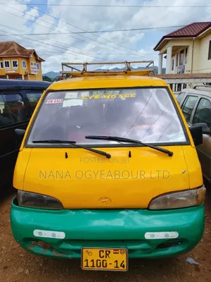 Hyundai H-100 2003 Yellow