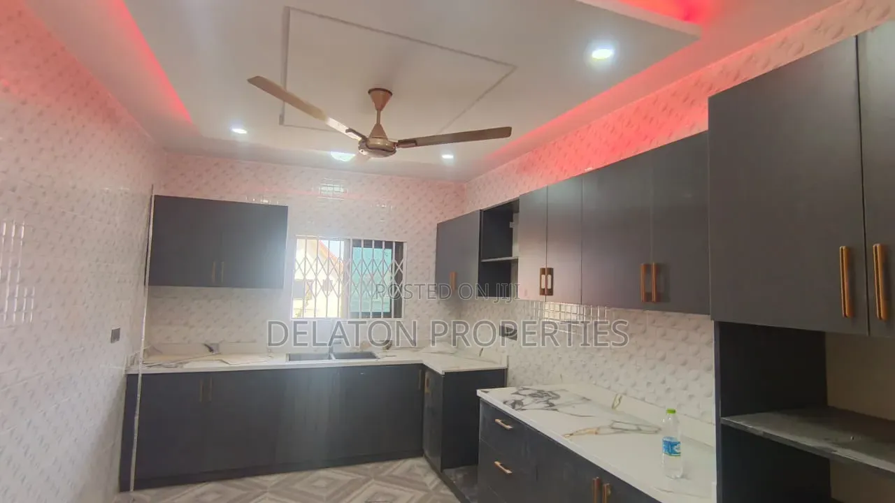 3bdrm Apartment in Manet Junction for rent