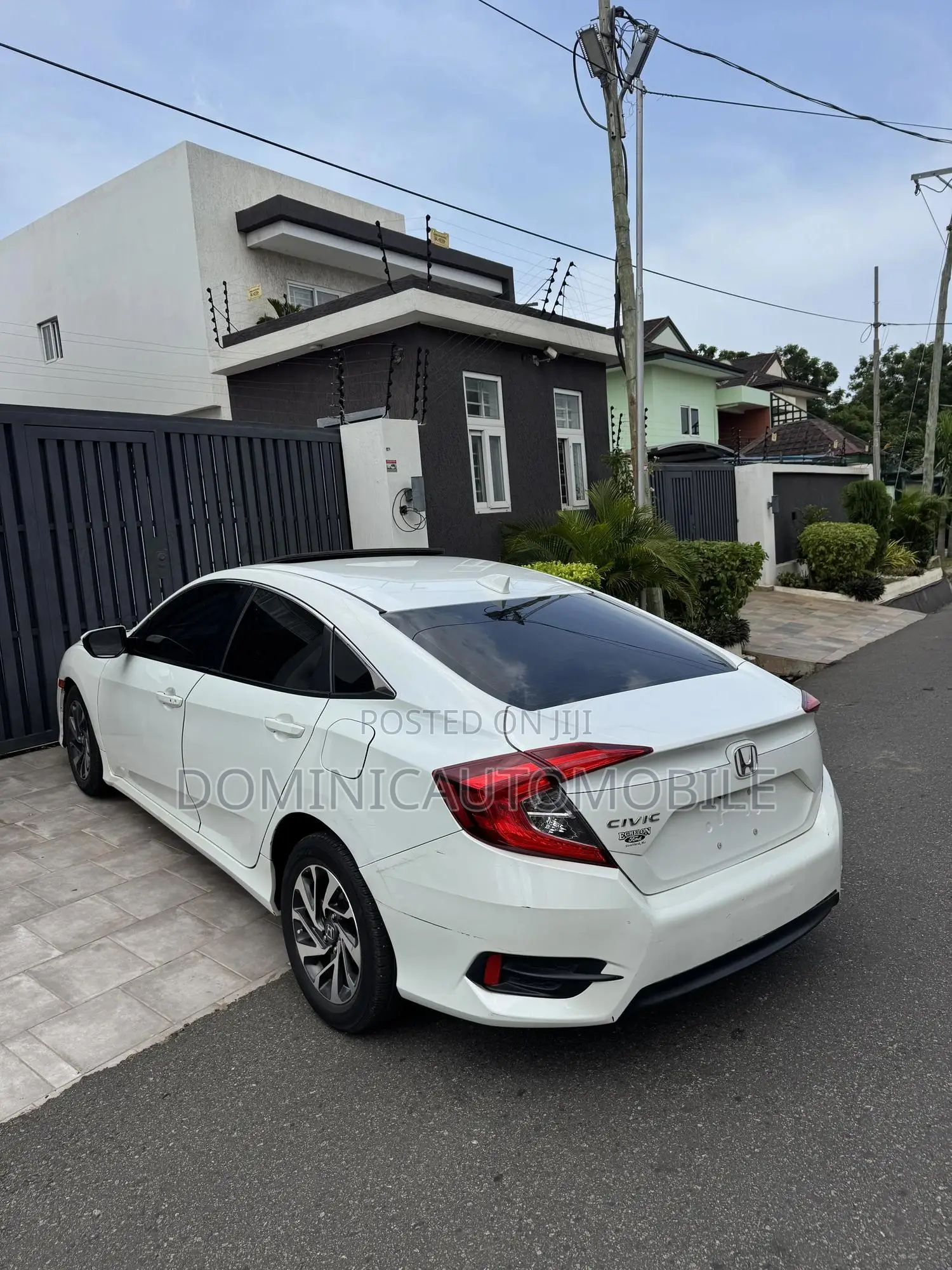 Honda Civic EX 4dr Sedan (2.0L 4cyl) 2017 White