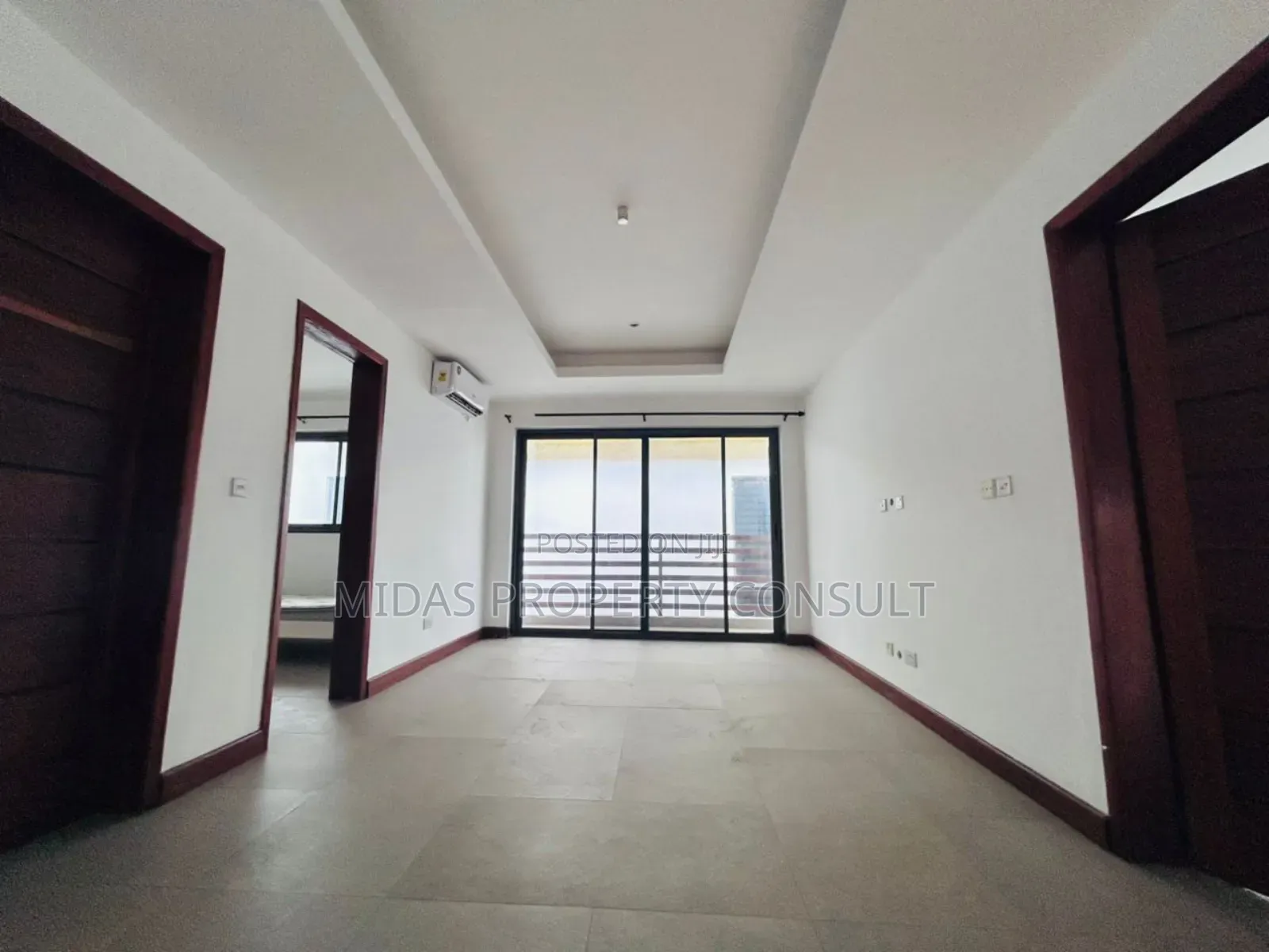 4bdrm Townhouse/Terrace in Abelemkpe, Perez Chapel Area for sale