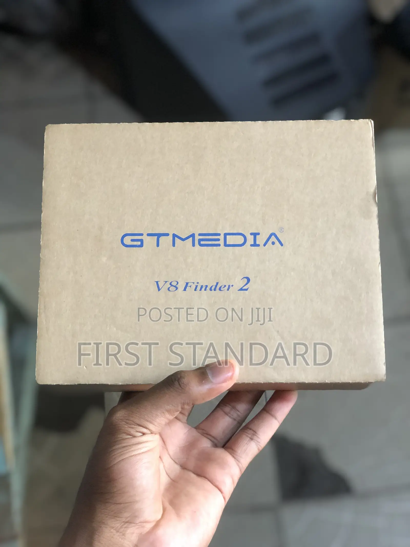V8 Satellite Finder