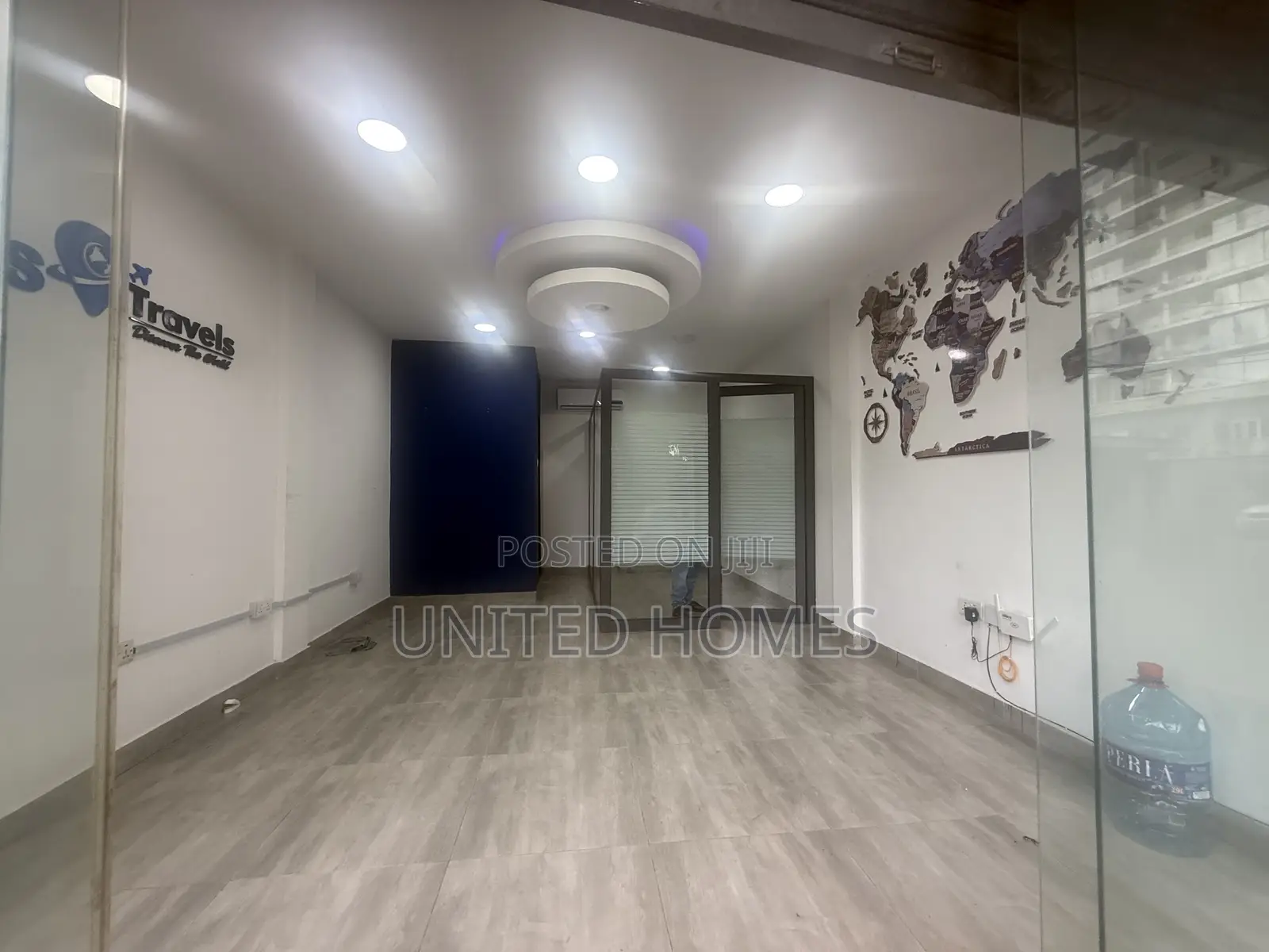 Executive Office/ Shop for Rent at Osu Wooden