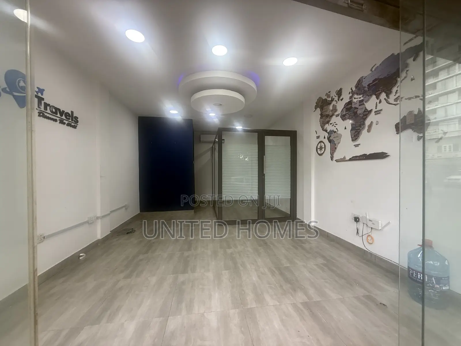 Executive Office/ Shop for Rent at Osu Wooden