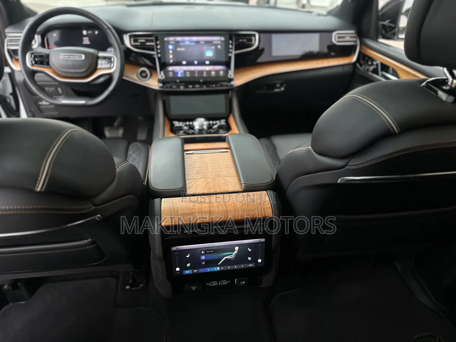 Jeep Grand Wagoneer Series III Obsidian 4WD 2023 White