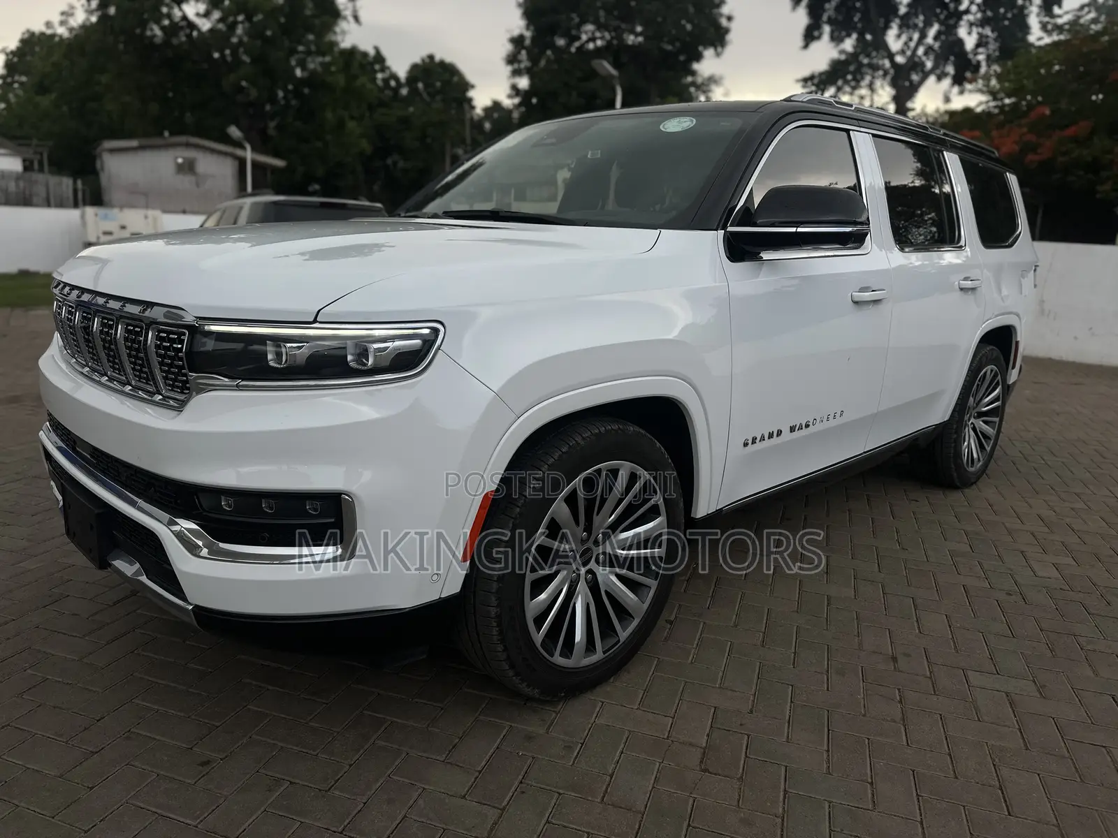 Jeep Grand Wagoneer Series III Obsidian 4WD 2023 White