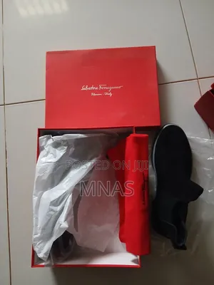 Boots Salvatore Ferragamo Chelsea