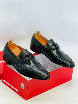 Salvatore Ferragamo Balck Leather Men’S Loafers