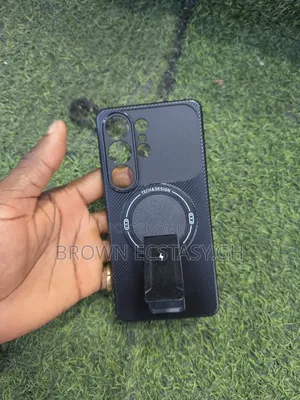 Samsung Galaxy S26 Ultra Carbon Fiber Case With Kickstand