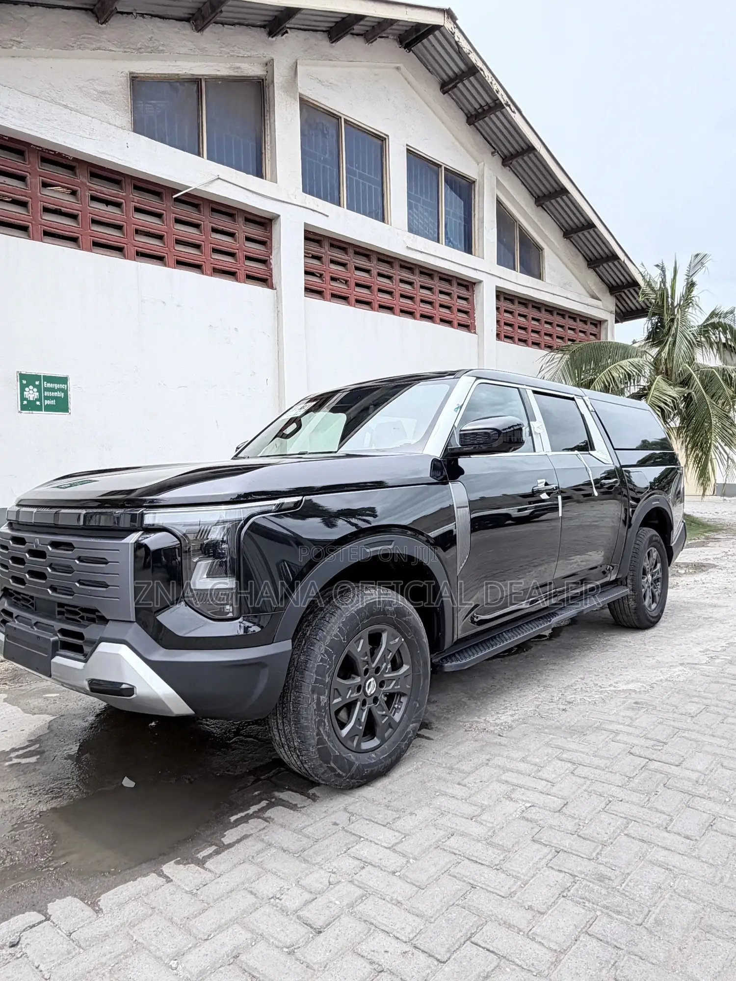New Nissan Z9 2.3T Diesel 4WD 2025 Black