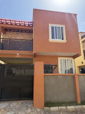 2bdrm Maisonette in Mr Dennis Estates, Achimota for sale