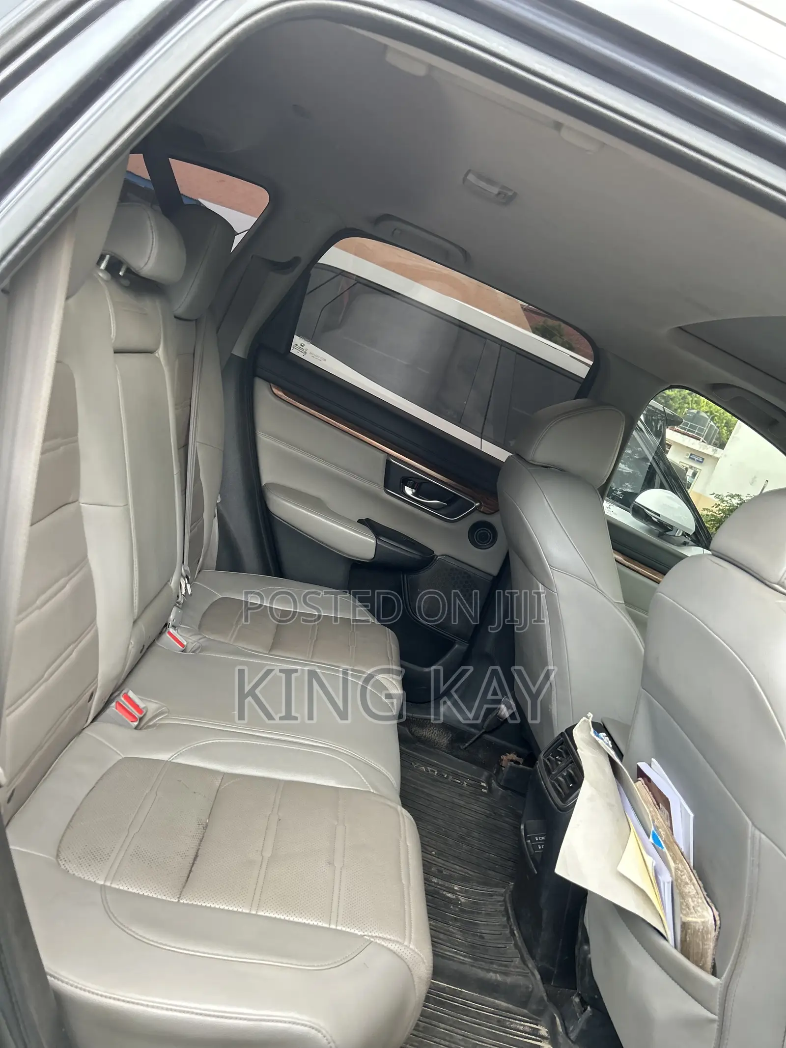 Honda CR-V Touring AWD 2018 Gray