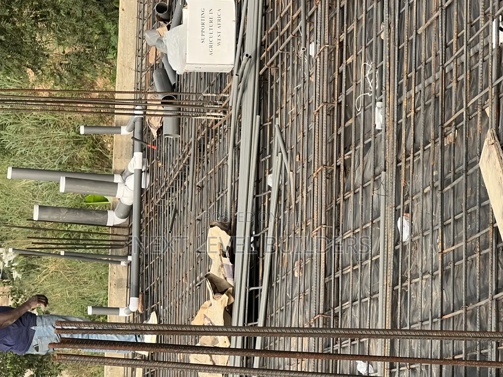 Building Contractor