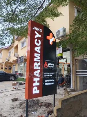 Pylon Signage’S