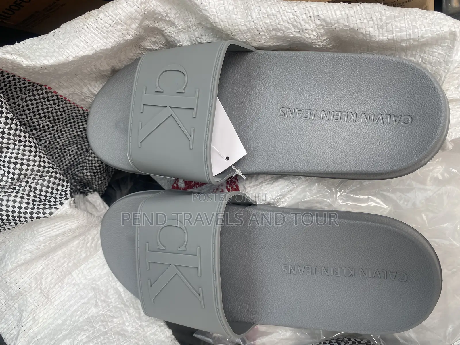 Celvin Klein Slides