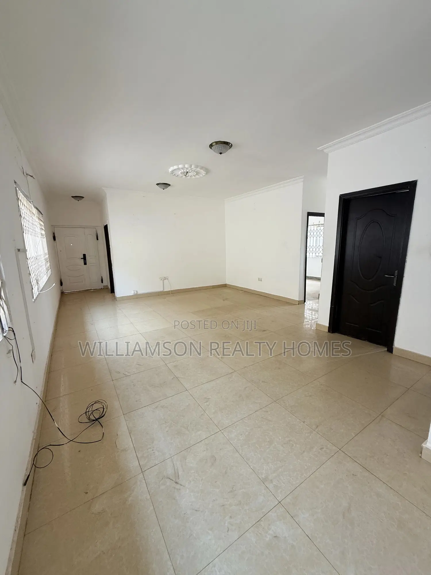 3bdrm House in Hfc Estate Area, Spintex for rent