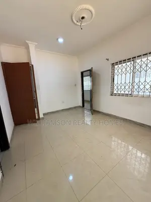 3bdrm House in Hfc Estate Area, Spintex for rent