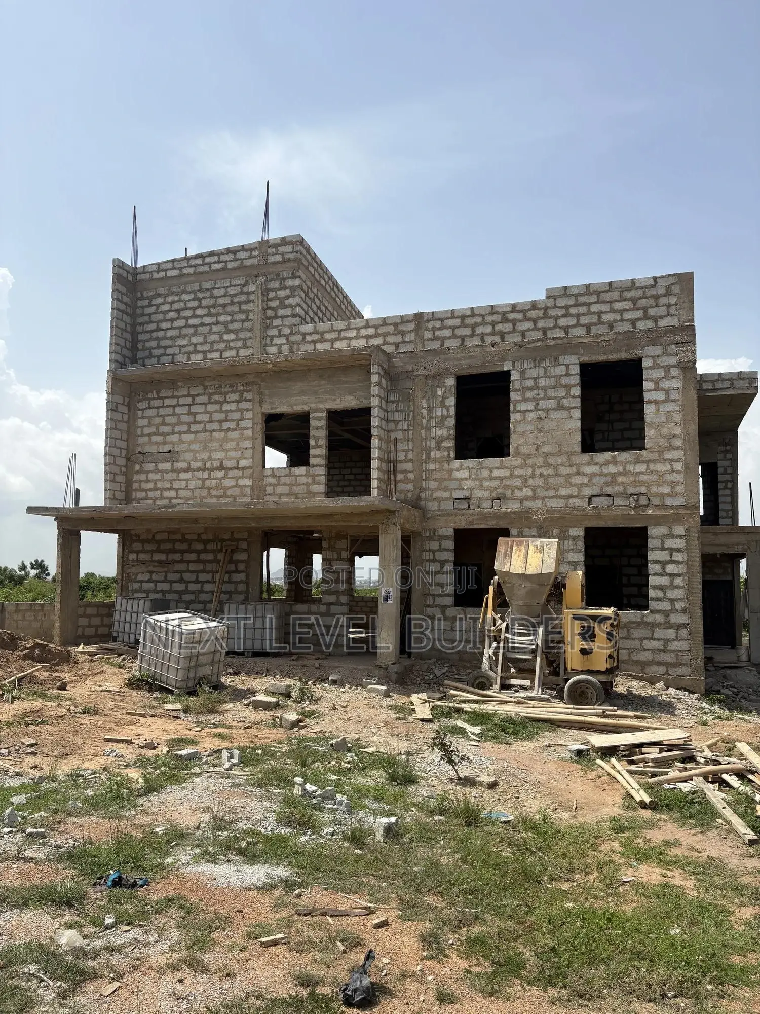 Building Contractor