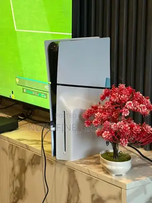 Ps5 Slim Standard 1tb + Ps Plus + Games