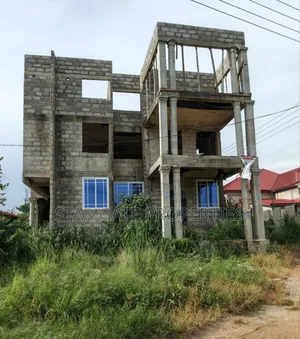 9bdrm House in Ejisu Ampabame for sale