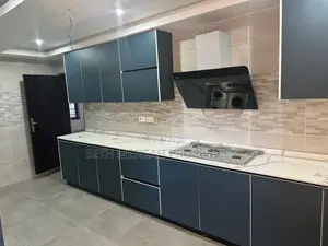5bdrm House in 5 Bedroom House, Mile 7 for rent
