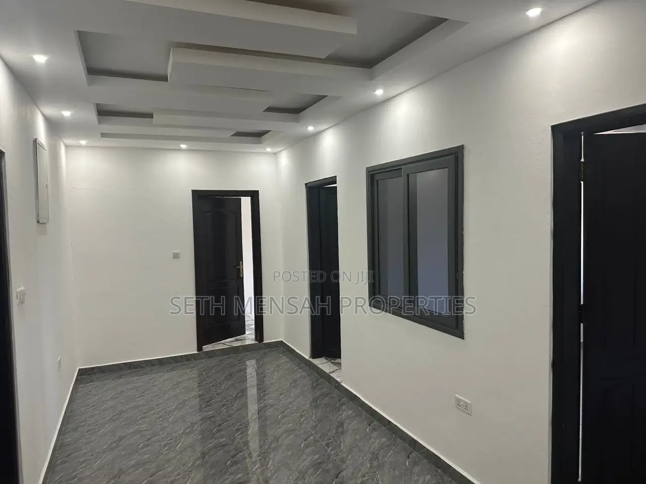 5bdrm House in 5 Bedroom House, Mile 7 for rent