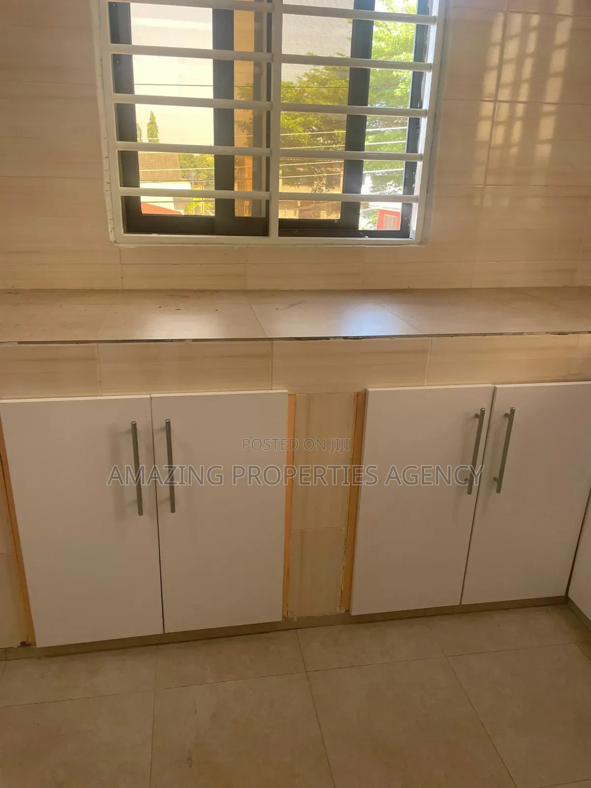 1bdrm Apartment in Spintex Batsonaa, Baatsona Total for rent