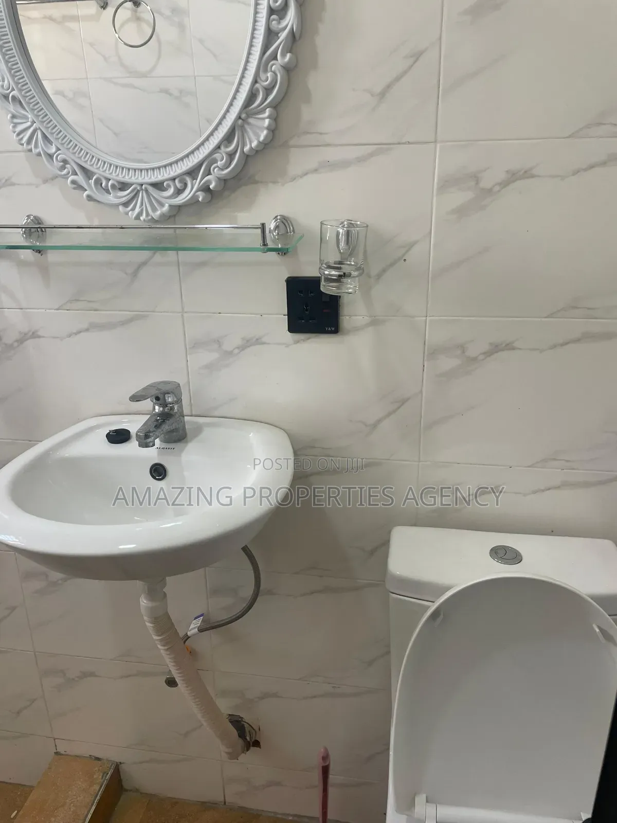 1bdrm Apartment in Spintex Batsonaa, Baatsona Total for rent