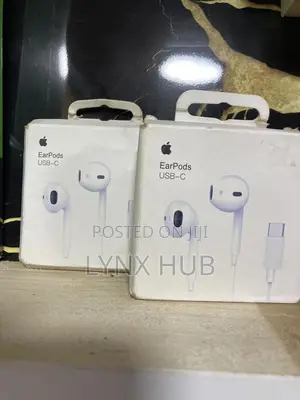 iPhone 17 Pro Max Earpiece