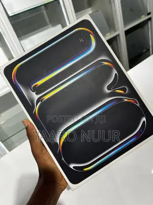 New Apple iPad Pro 13 (2025) 256 GB Silver